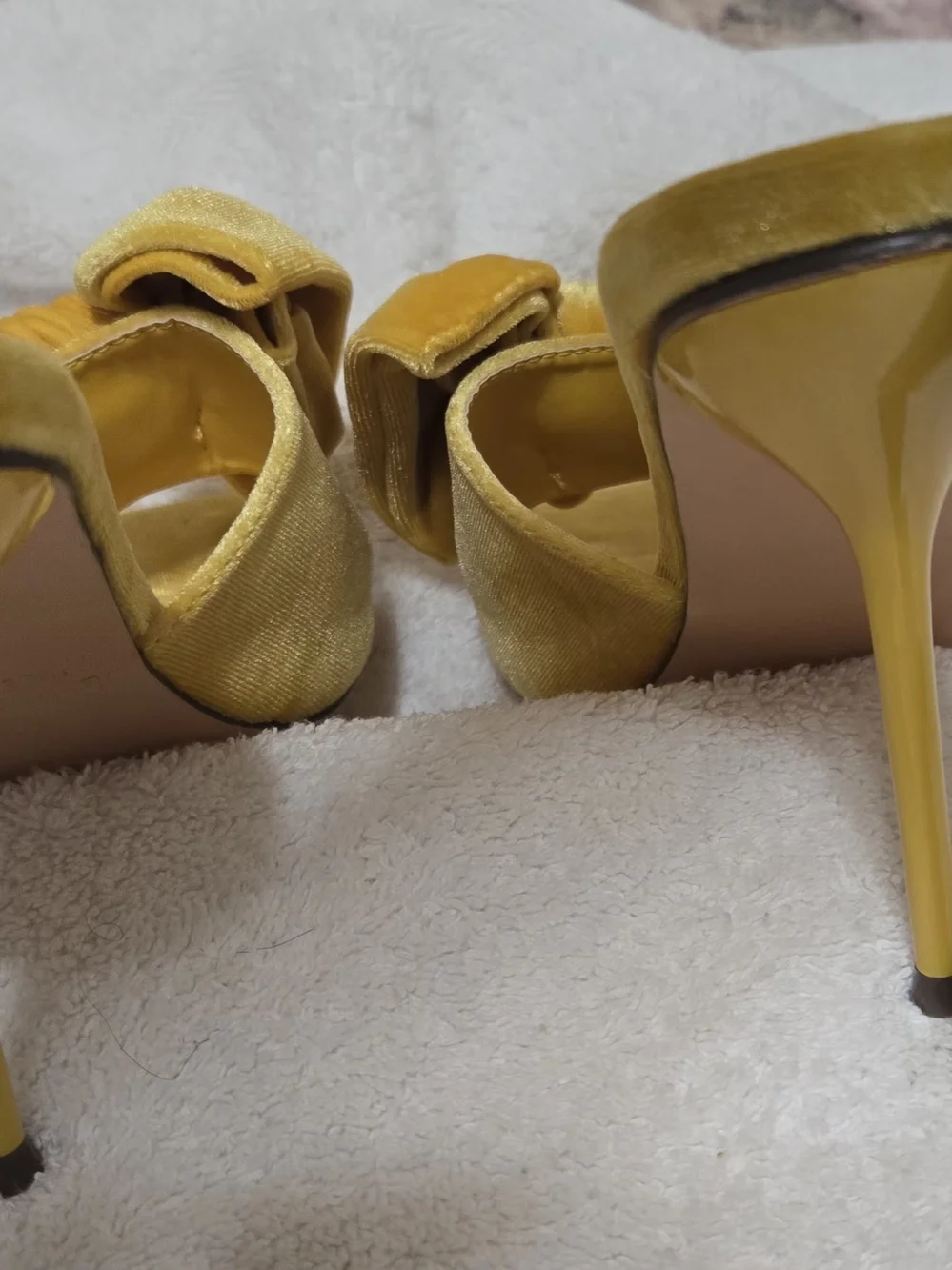 Lira Yellow Velvet Bow Slide Heels - Picture 3 of 7